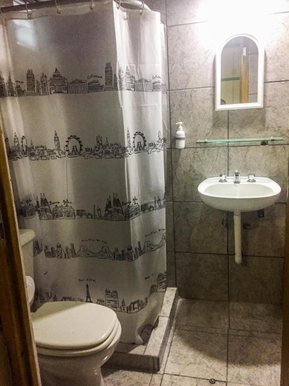 Quarto Duplo com Banheiro Privativo